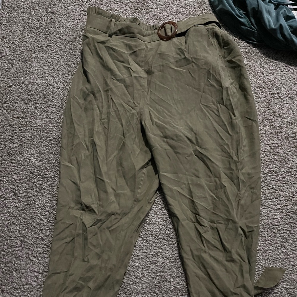 Lauren Conrad green paper bag pants